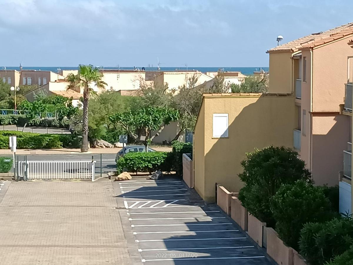 St Pierre La Mer,Appartement T2 En Residence Calme Fleury  Dış mekan fotoğraf